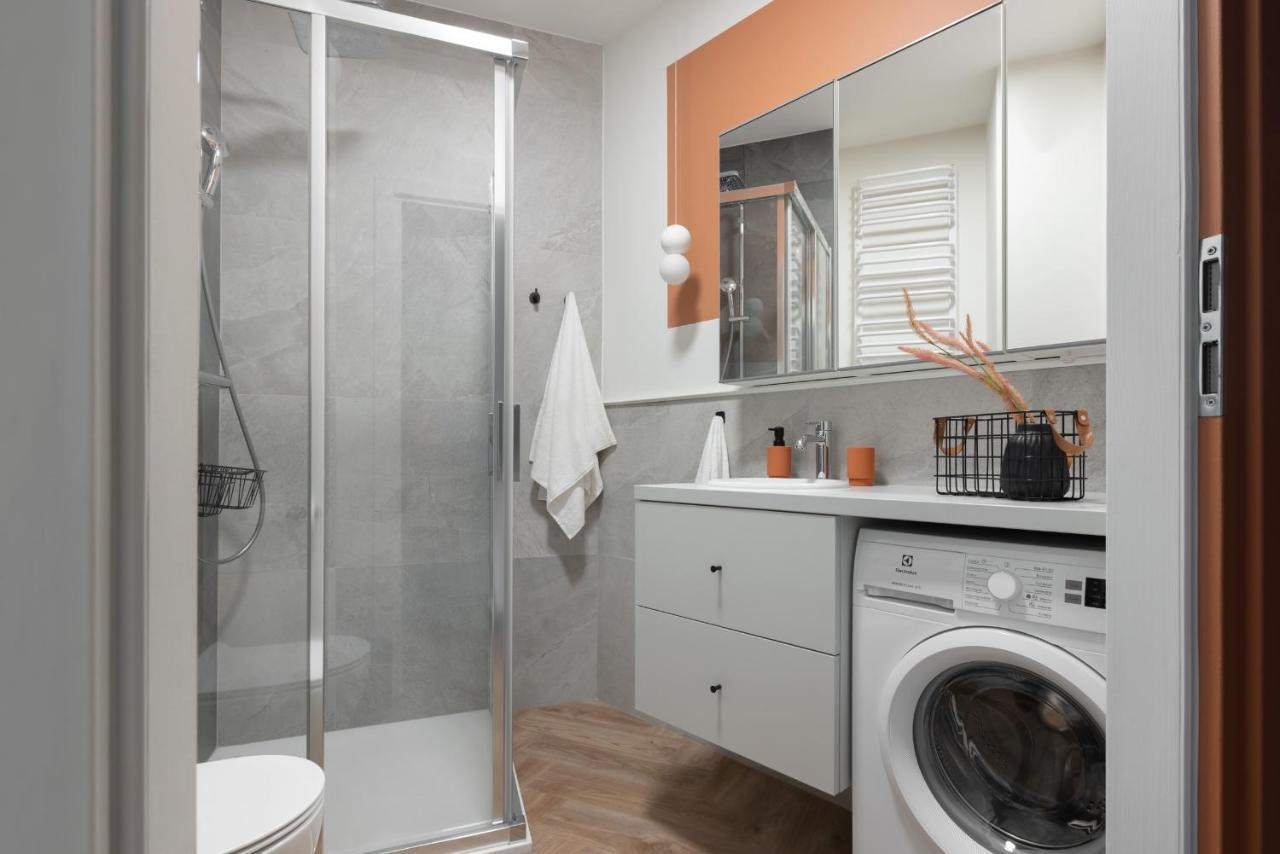Glow Apartments, Aparthotel Kollataja - Wrzeszcz Gdansk Ngoại thất bức ảnh